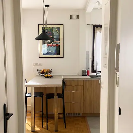 Practical And Cozy 29 M Studio * Paris
